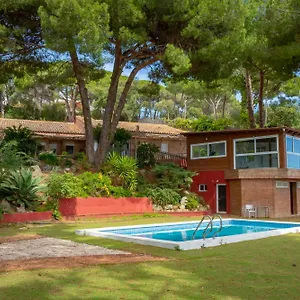  Lodge Maresme & Rosa